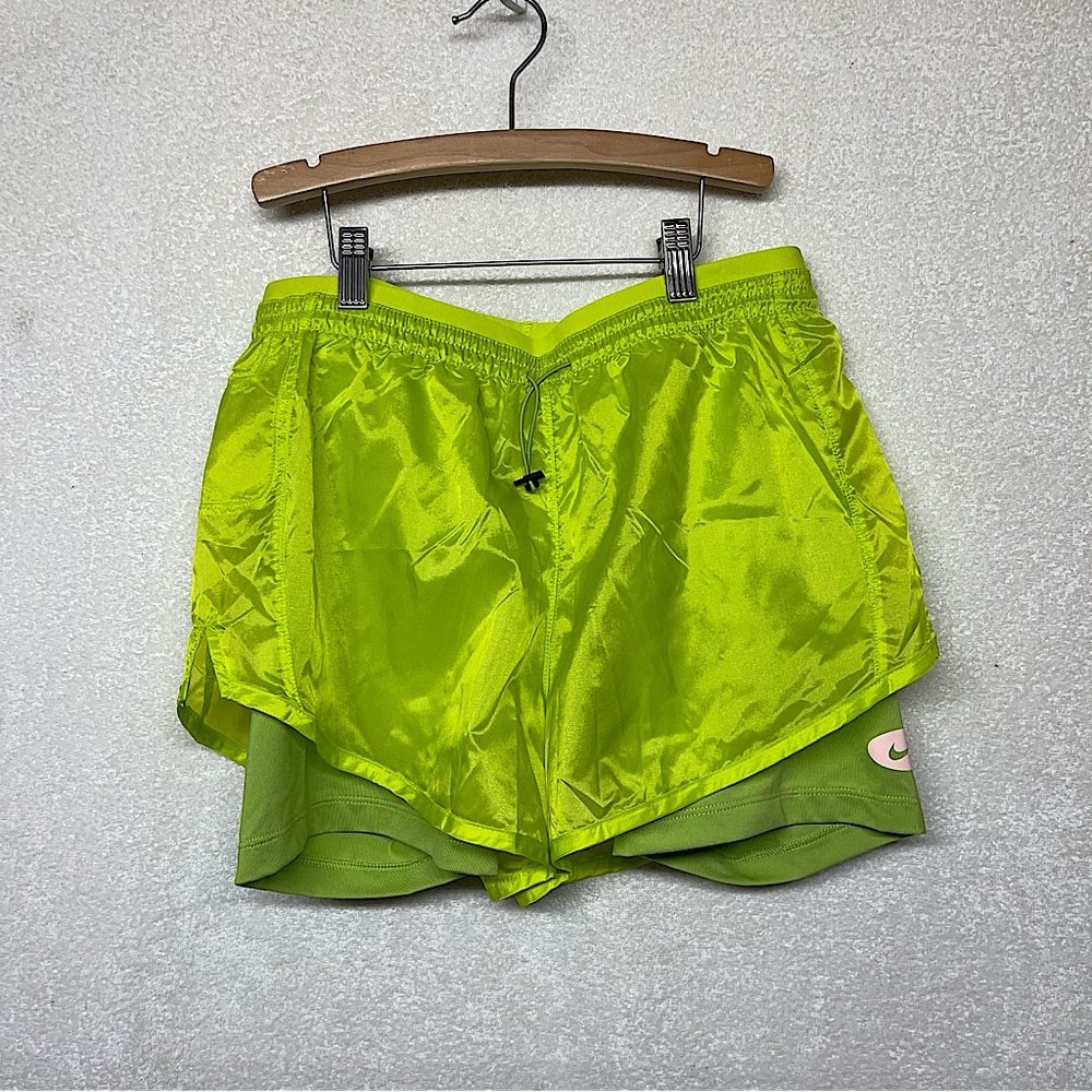 Nike Vibrant Green Women's running Shorts size S NEW